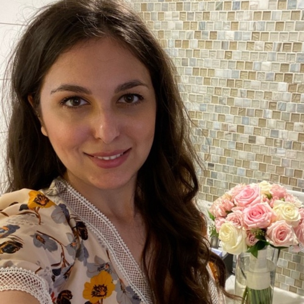 Meet your Posher, Karina